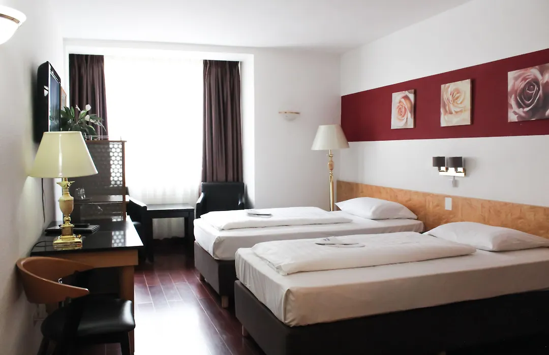 Rugs Hotel Duesseldorf - Self Check-In-1